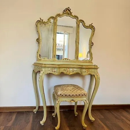 Madoneta * Venice