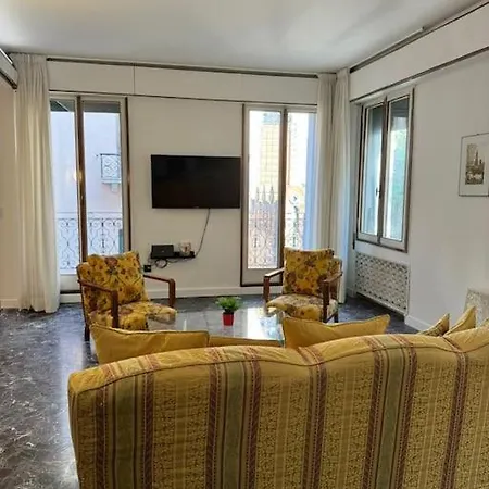 Lägenhet Madoneta *